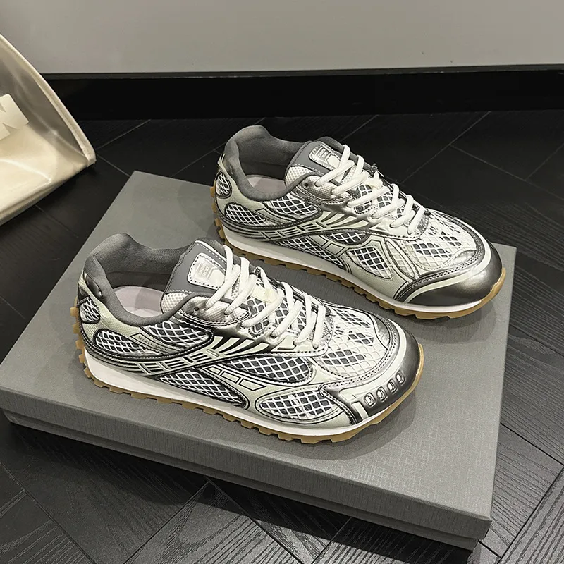 DHgate.com:Casual Outdoor Sports Shoes: Black, Green