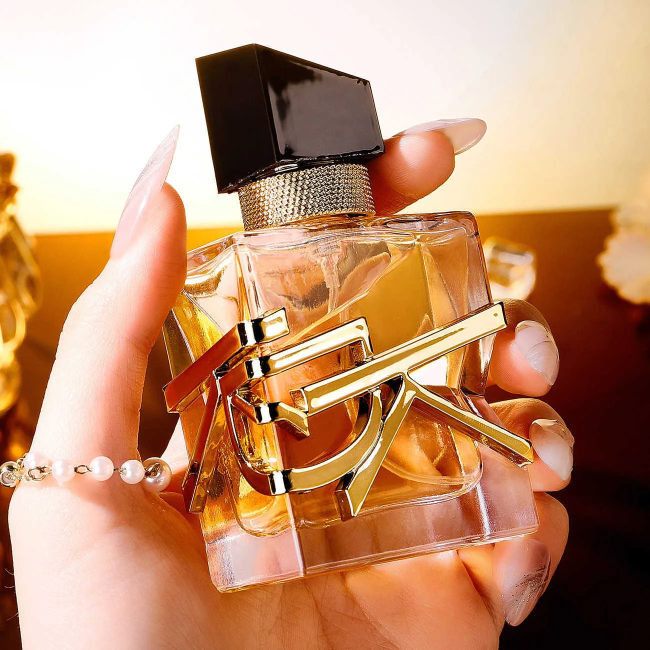 Floral Parfum 30ml: A Guide for Daily Fragrance Shoppers