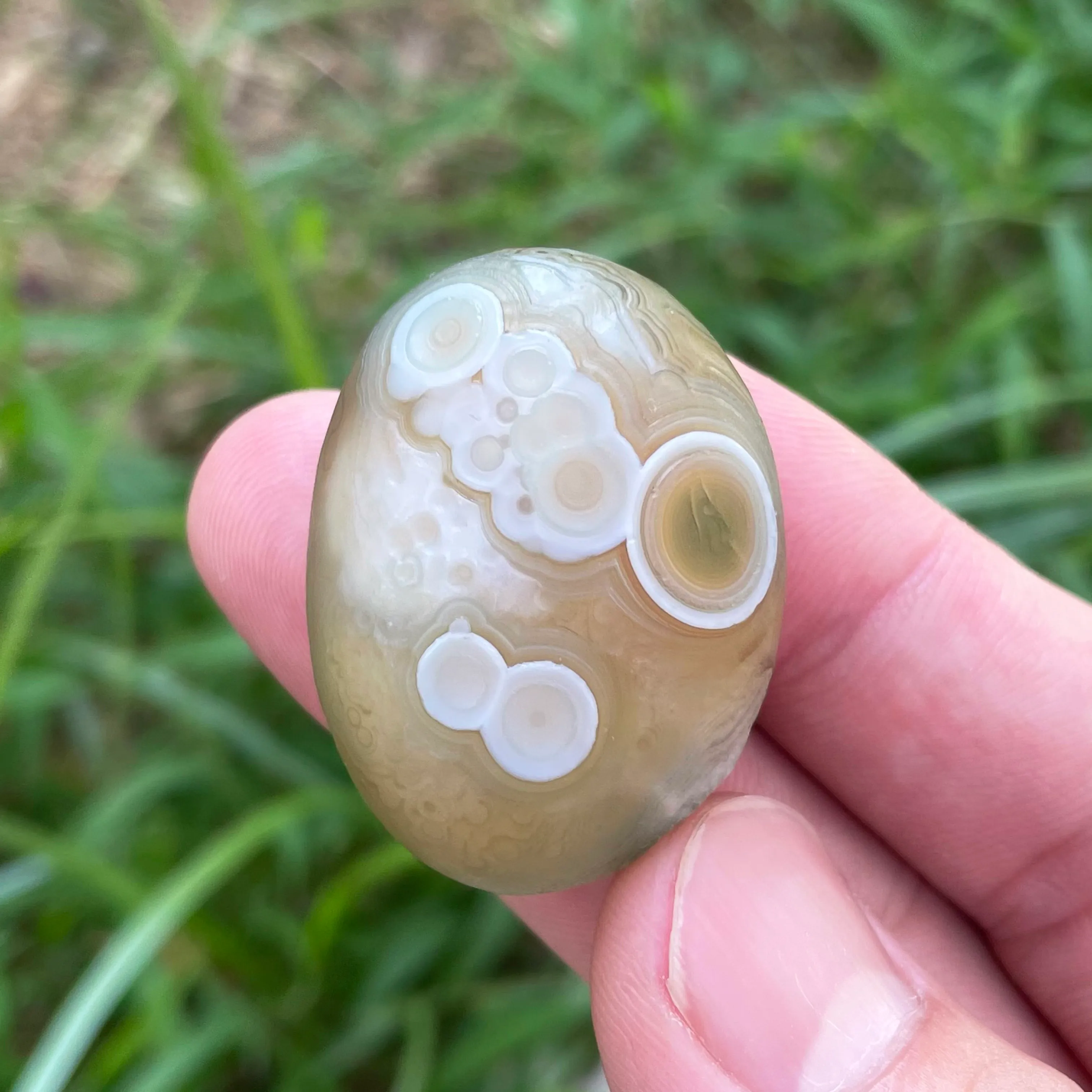まあ　天然石 Natural Crystal Rolling Stone Large Particle Polished Stones