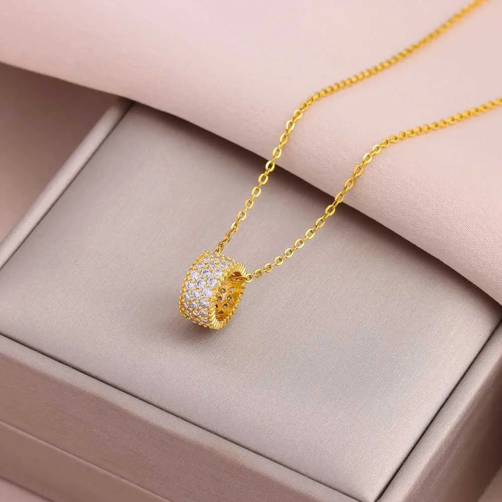 Trendy 18K Gold Plated Pendant Necklaces Stainless Steel