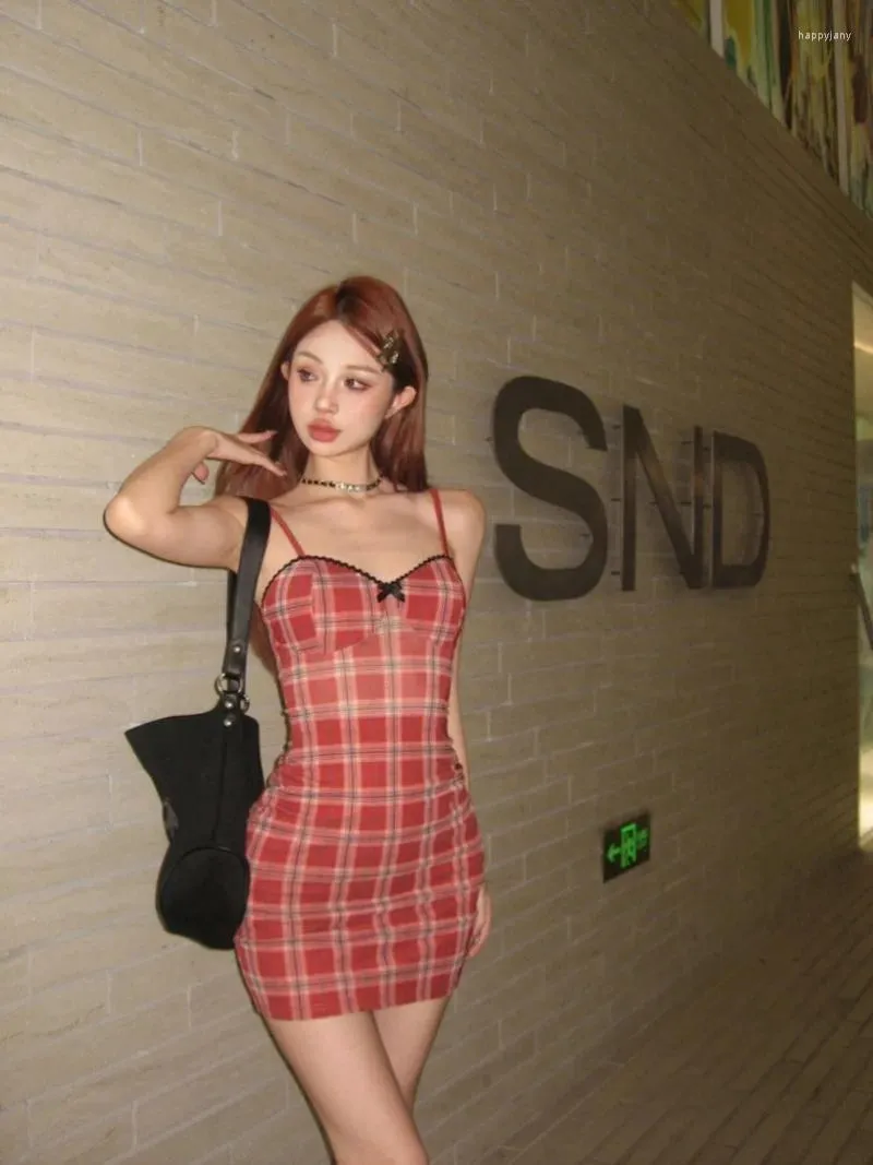 New plaid slim bag hip strap dress New plaid slim bag hip strap dress