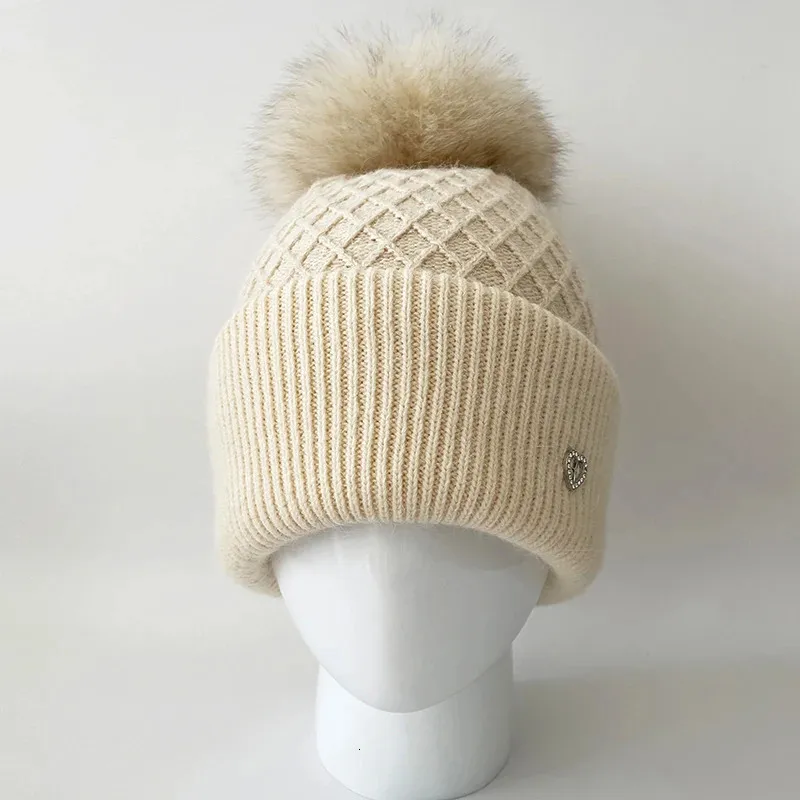 Womens Winter Knitted Silk Beanie with Fox Fur Puff Fleece  display picture 1
