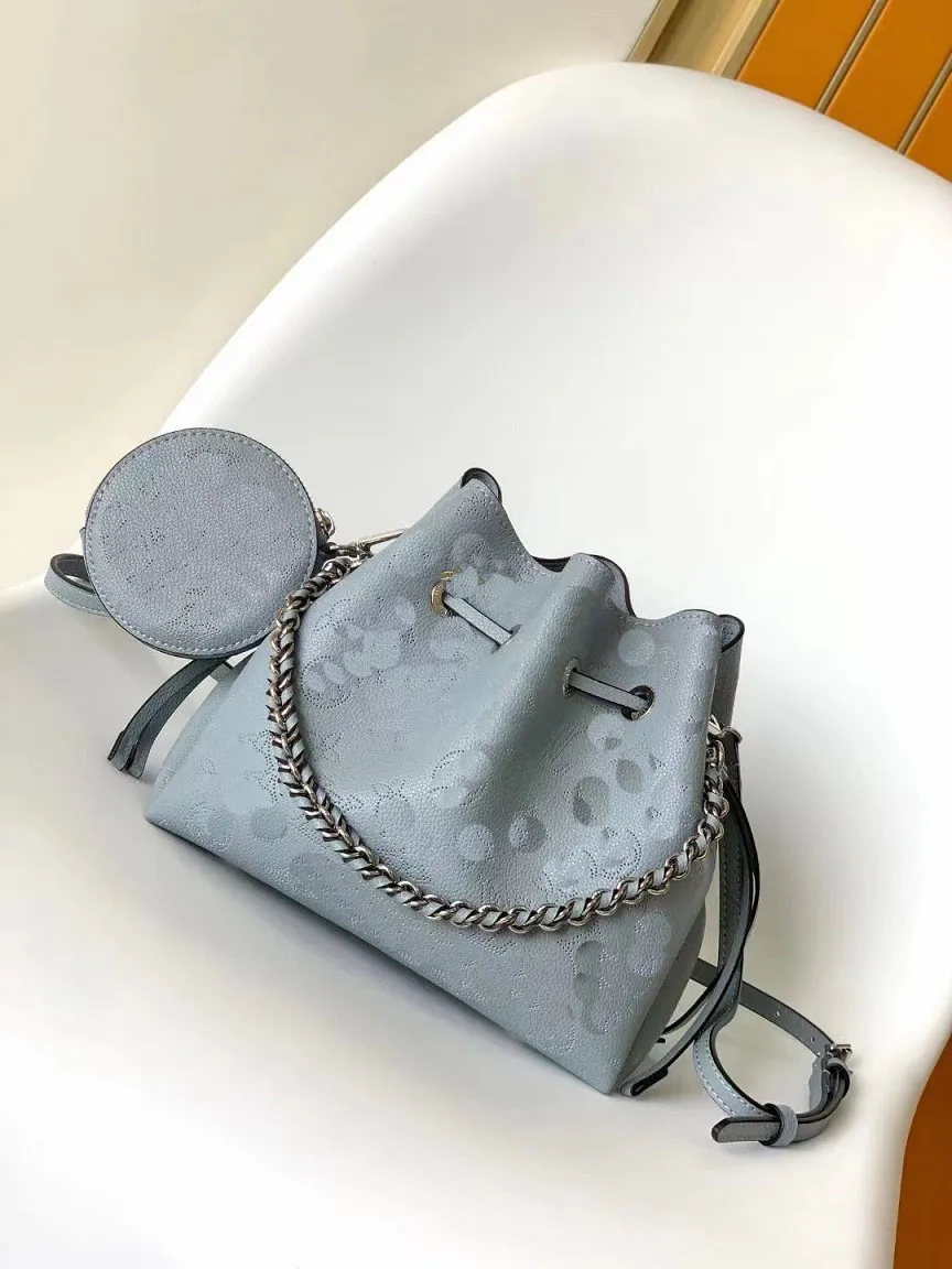 2024 5aaaaa new Chic Luxury Designer Handbags Versatile Leather Shoulder Cosmetic Bags Crossbody Clutch Bag Collection Shopping bag