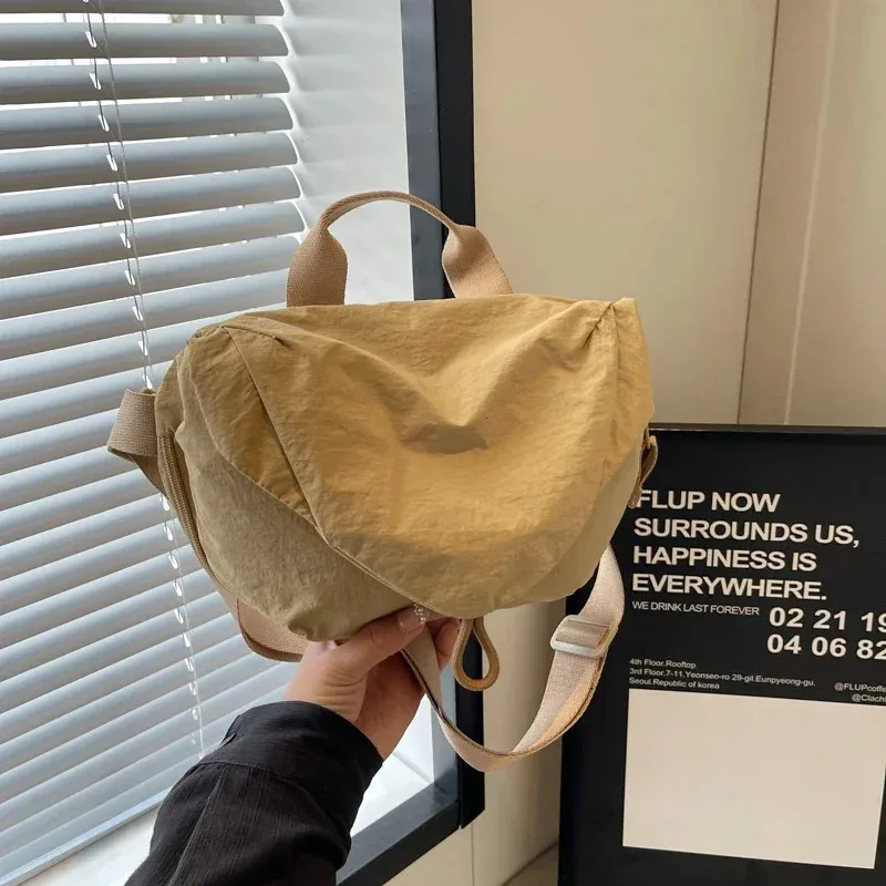 Borsa A Mezzaluna Donna In Nylon BIKPRST - Leggera, Tracolla Regolabile, Con Cerniera