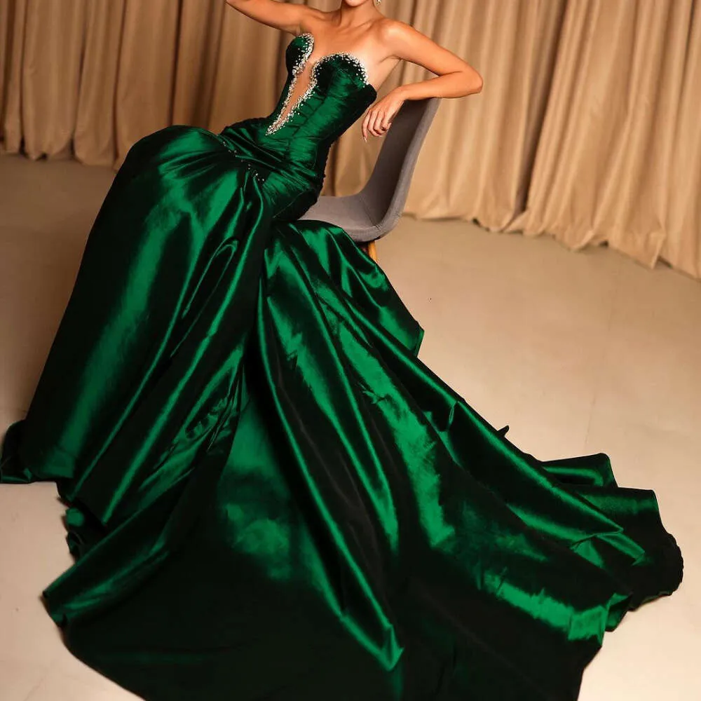 green emerald velvet dress Spectacular 1950's Emerald Green Taffeta Evening Gown / Size Large – Xtabay  Vintage main image 1