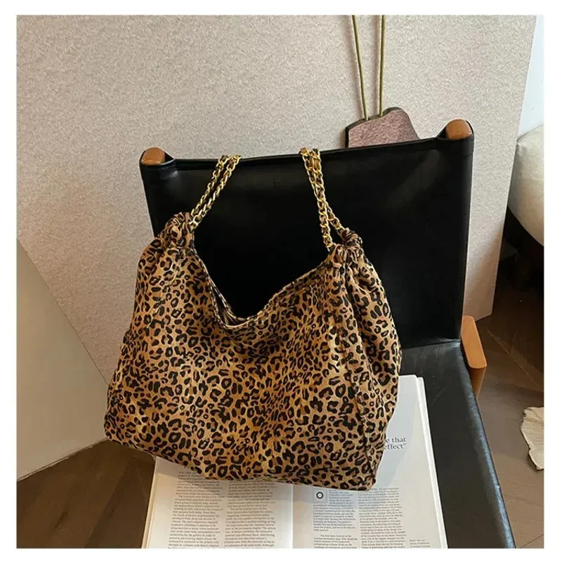 ★人気★【KASHIKO】 Leopard Print Shoulder Bag★ Women's Leopard Bag Luxury Shoulder Crossbody Casual Tote