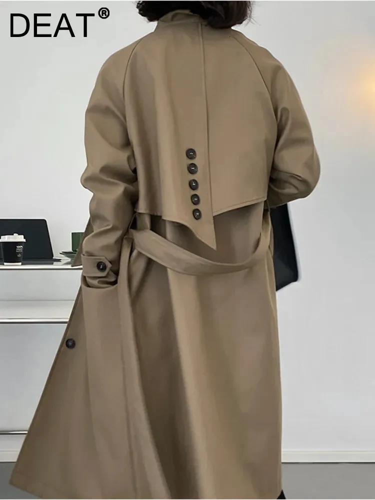 Elegant Autumn Trench Coat: Fur Collar, Belted, Long Sleeve