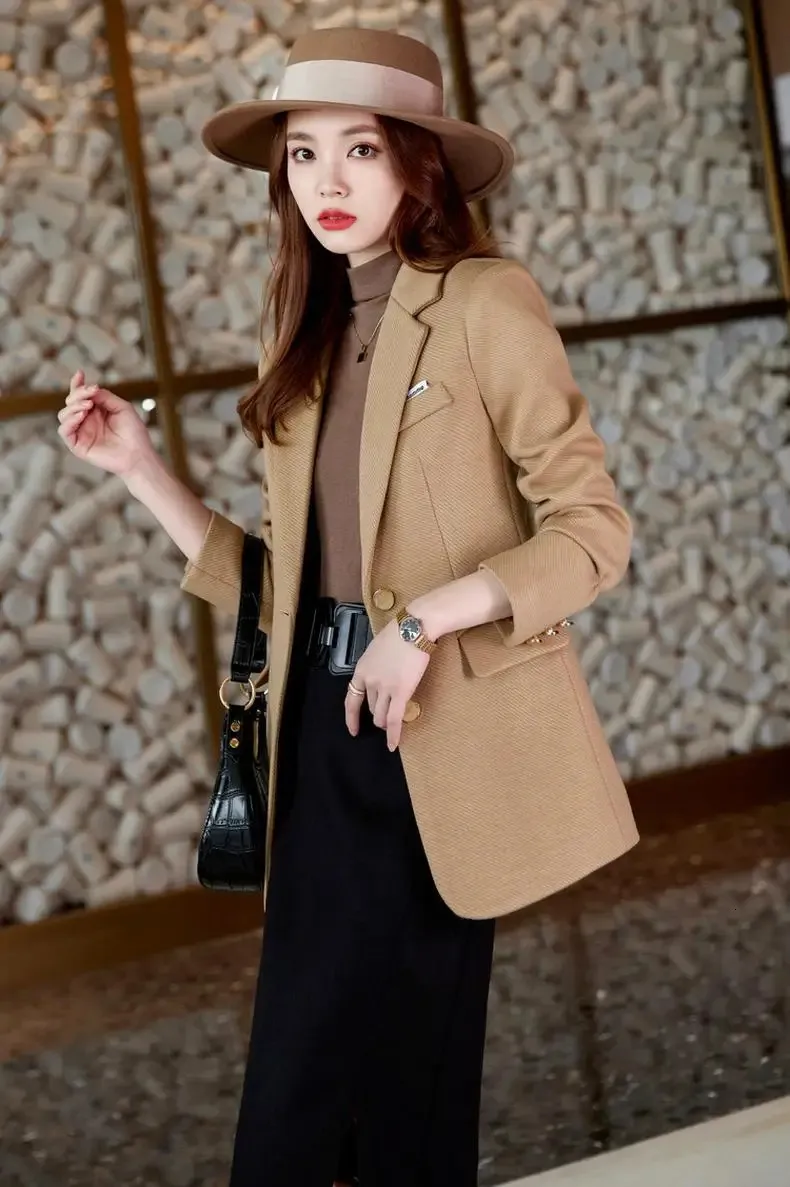 Elegant Wool Blazer Coat: Classic Single Breasted Style - Shop Now