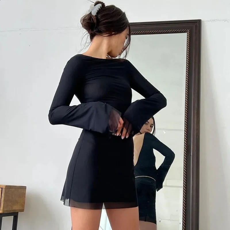Elegant Black Mini Street sexy Black dress for Women - Fashionable, Sexy, and Backless with Full Sleeves - Retro 90s Holiday Graphic Clothing (240929)