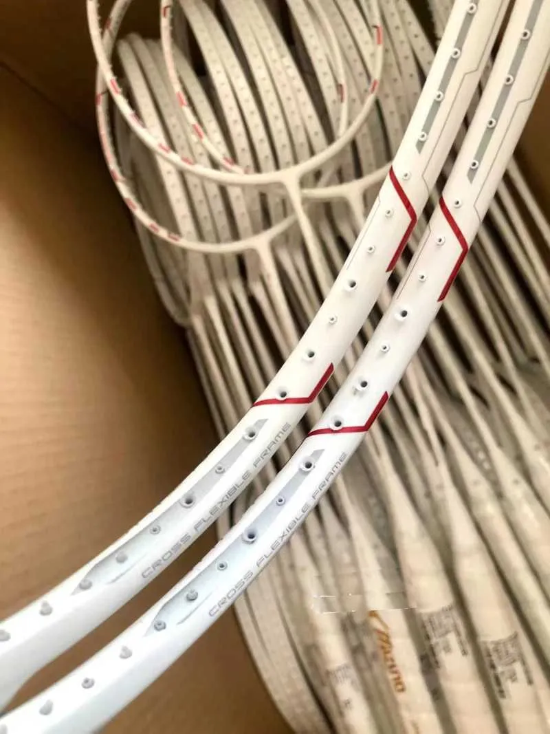 Offensive Badminton Racket - ALTIUS TOUR-J Nozomi Okuhara