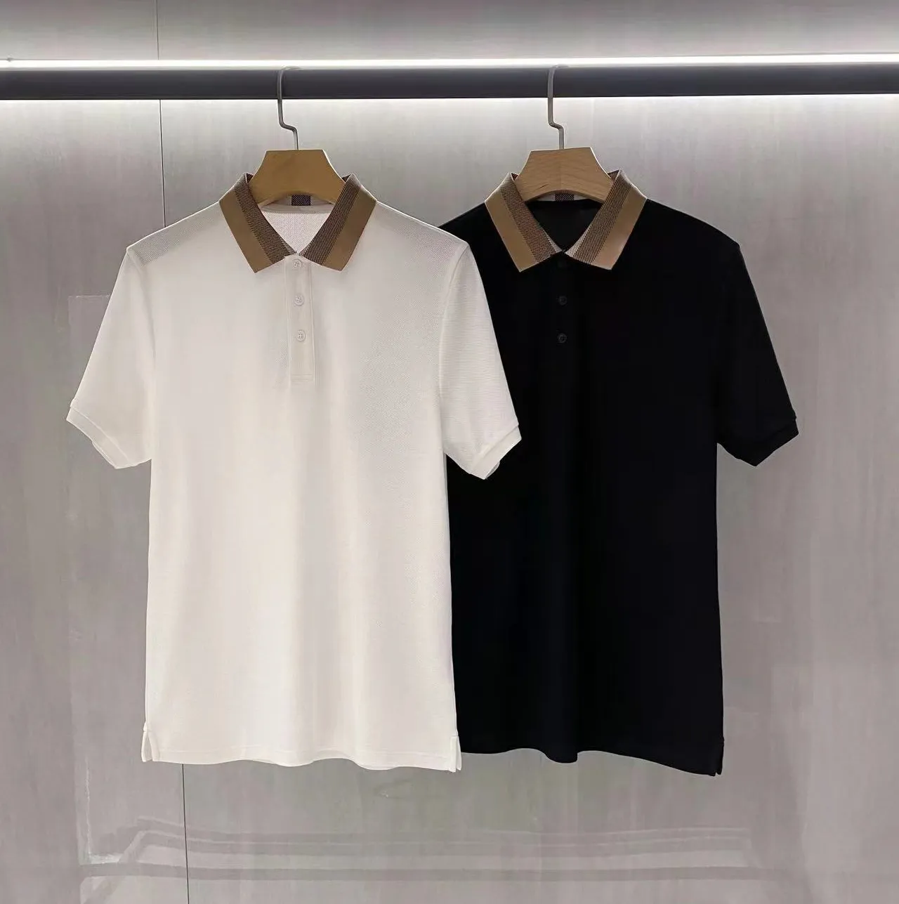 Collar Different Designers Polo Shirts Wholesale Mens Designer Polo T Shirts Short Sleeve Summer Polos With