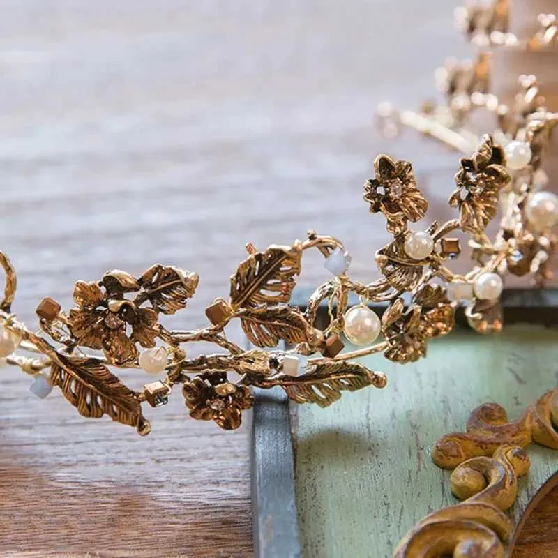 Vintage Baroque Gold Color Pearl Leaf Bridal Tiaras Crystal  display picture 3