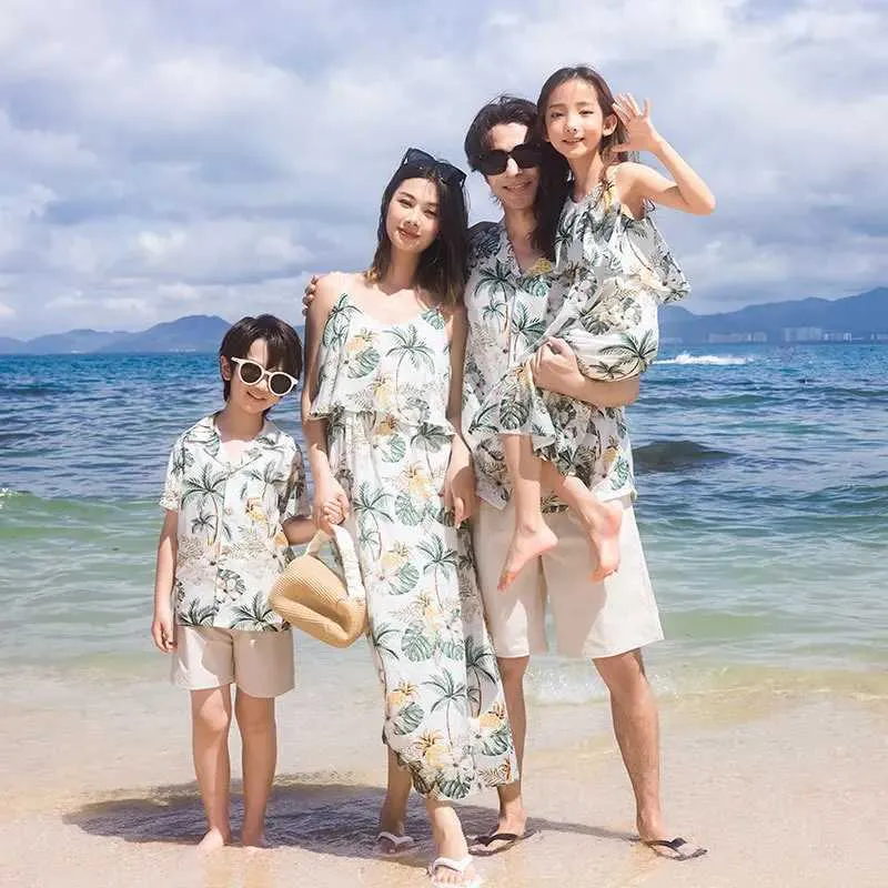 Beach Family Matching Outfits Vacation 2024 Mom and Daughter Summer Dress Resort Couple Look Dad and Son Sea Holiday Clothes Set from Dhgate Family Matching Outfits - price 34.27 Beach Family Matching Outfits Vacation 2024 Mom and Daughter Summer Dress Resort Couple Look Dad and Son Sea Holiday Clothes Set from Dhgate Family Matching Outfits - price 34.27