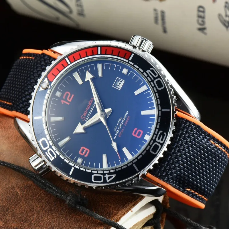 Fashion Men Automatic Mechanical Watch Stailness Steel Band Men Luminous Date Wristwatches main image 1