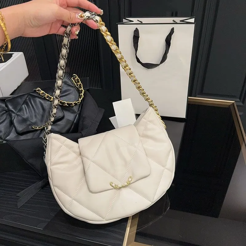 Women's Leather Shoulder Bag Classic Tote, Crossbody, Clutch, Armpit