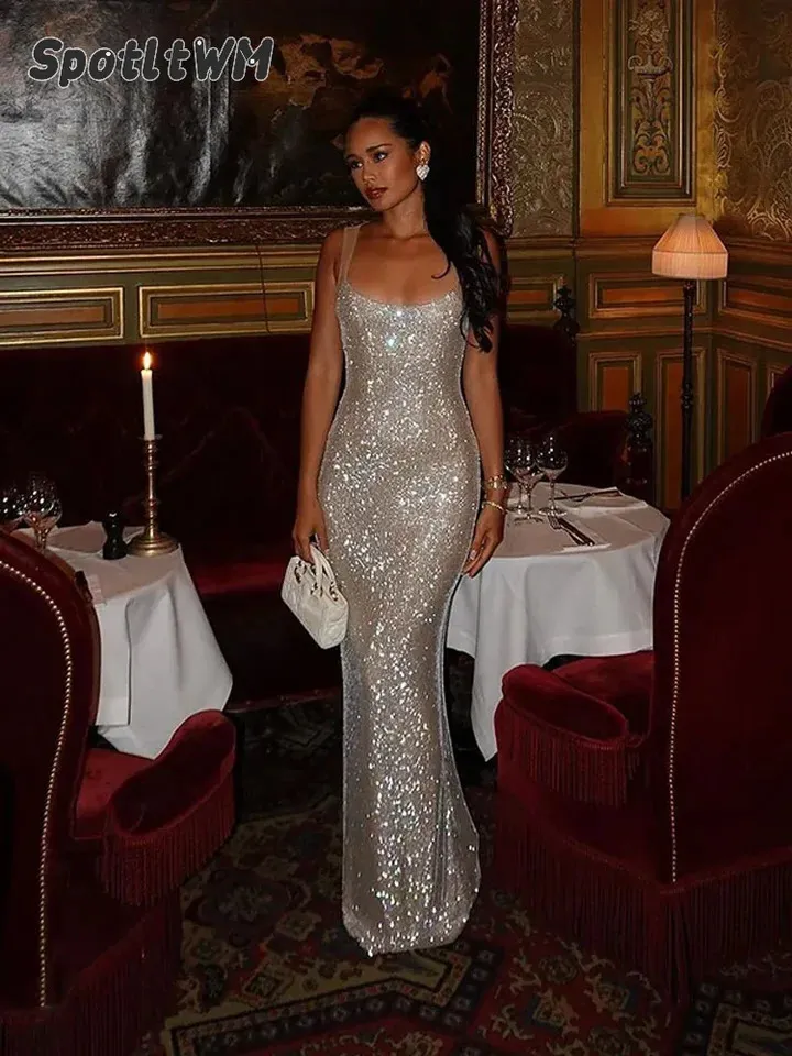 Chic Shiny Rhinestone Bodycon Strap Maxi Dress Women Fashion Backless Sleeveless Party Gown Female Elegant Evening Robe 240930