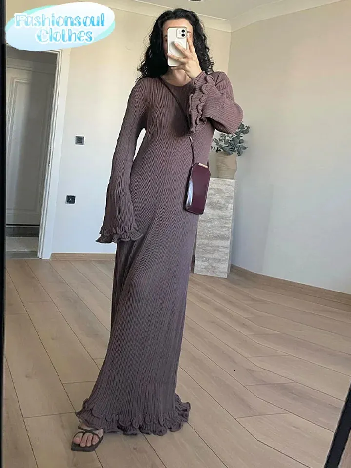 White Ruffle Hem Knit Dress - Elegant One-Shoulder Backless Flare Sleeve  for Evening & Party from Dhgate Basic & Casual Dresses - price 71.11