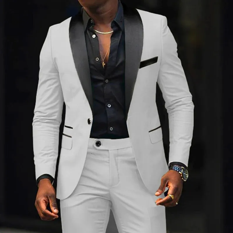 Autumn Slim Fit Beige Groomsmen Suits Jacket And Blazer Set Autumn Slim Fit Beige Groomsmen Suits Jacket And Blazer Set