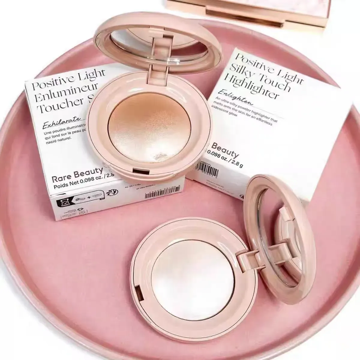 Enlighten 2.8g Rare Beauty Powder Highlighter With Positive Enlighten 2.8g Rare Beauty Powder Highlighter With Positive