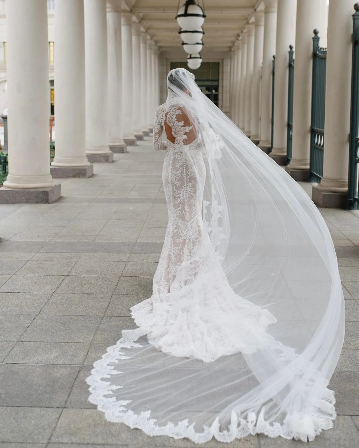 Classy Bridal Veil: 3M Premium Lace Fabric For... From Luxyfashion 