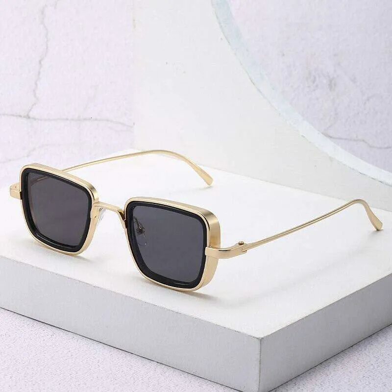 Steampunk Square Sunglasses - Metal Frame, UV400 Protection  display picture 3