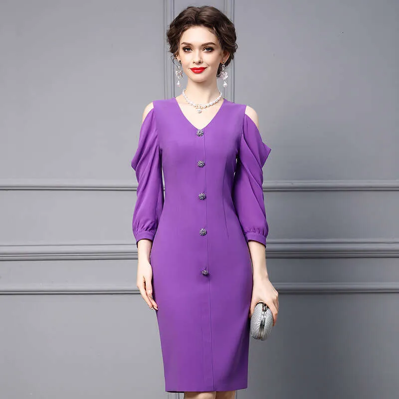 Purple Off-Shoulder V-Neck Purple Formal dress - Temperament Goddess Style for Autumn/Autumn 2024 Formal Occasions Purple Off-Shoulder V-Neck Purple Formal dress - Temperament Goddess Style for Autumn/Autumn 2024 Formal Occasions
