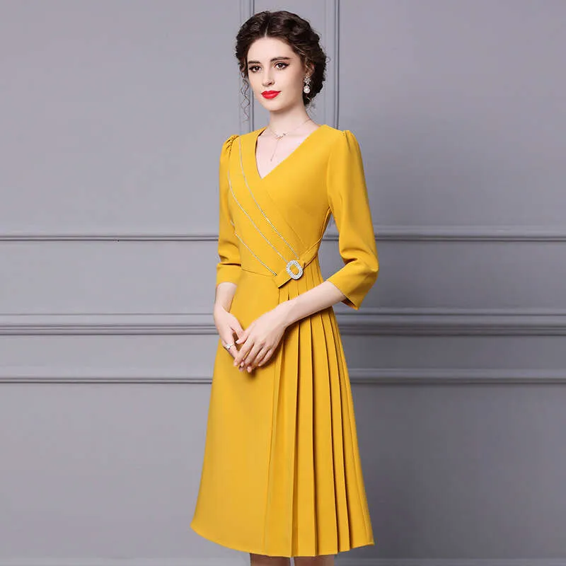 Seven-Quarter Sleeve V-Neck Evening Dress Seven-Quarter Sleeve V-Neck Evening Dress