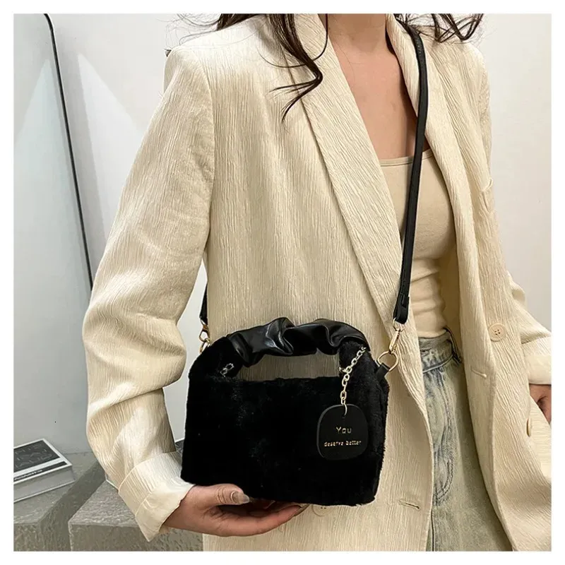 Petit Sac à Main En Toile Cousue Pour Femme, Style Coréen, Décontracté, à Bandoulière, Avec Pompon, Nouvelle Marque Initiée, E27, 2024