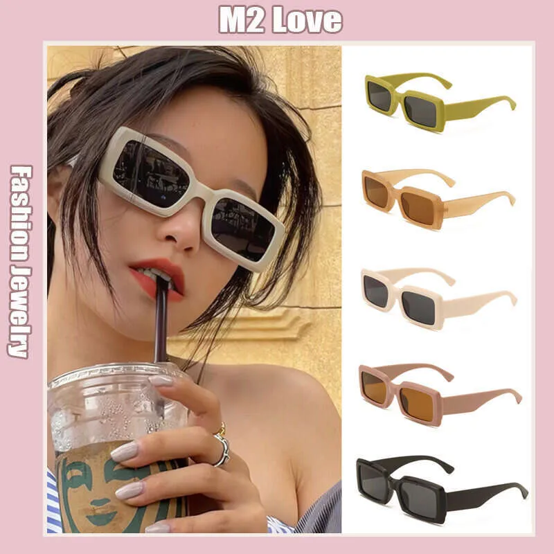 Retro Square Frame Full Frame Anti-UV Glasses for Men with  display picture 1