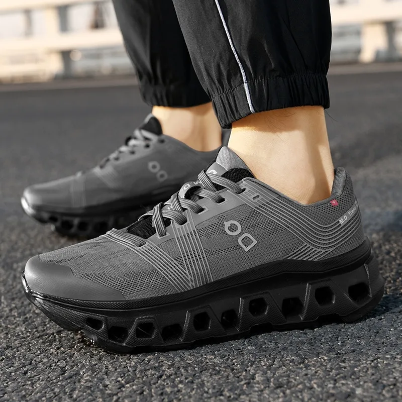 Bulk Mens Breathable Running Shoes Lightweight Lace Up  display picture 3