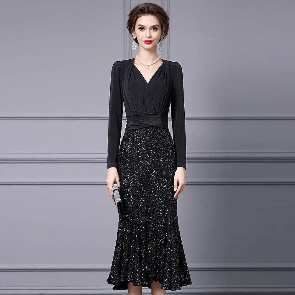 navy blue dress for baby girl The Best Winter Wedding Dresses to Buy Now main image 1