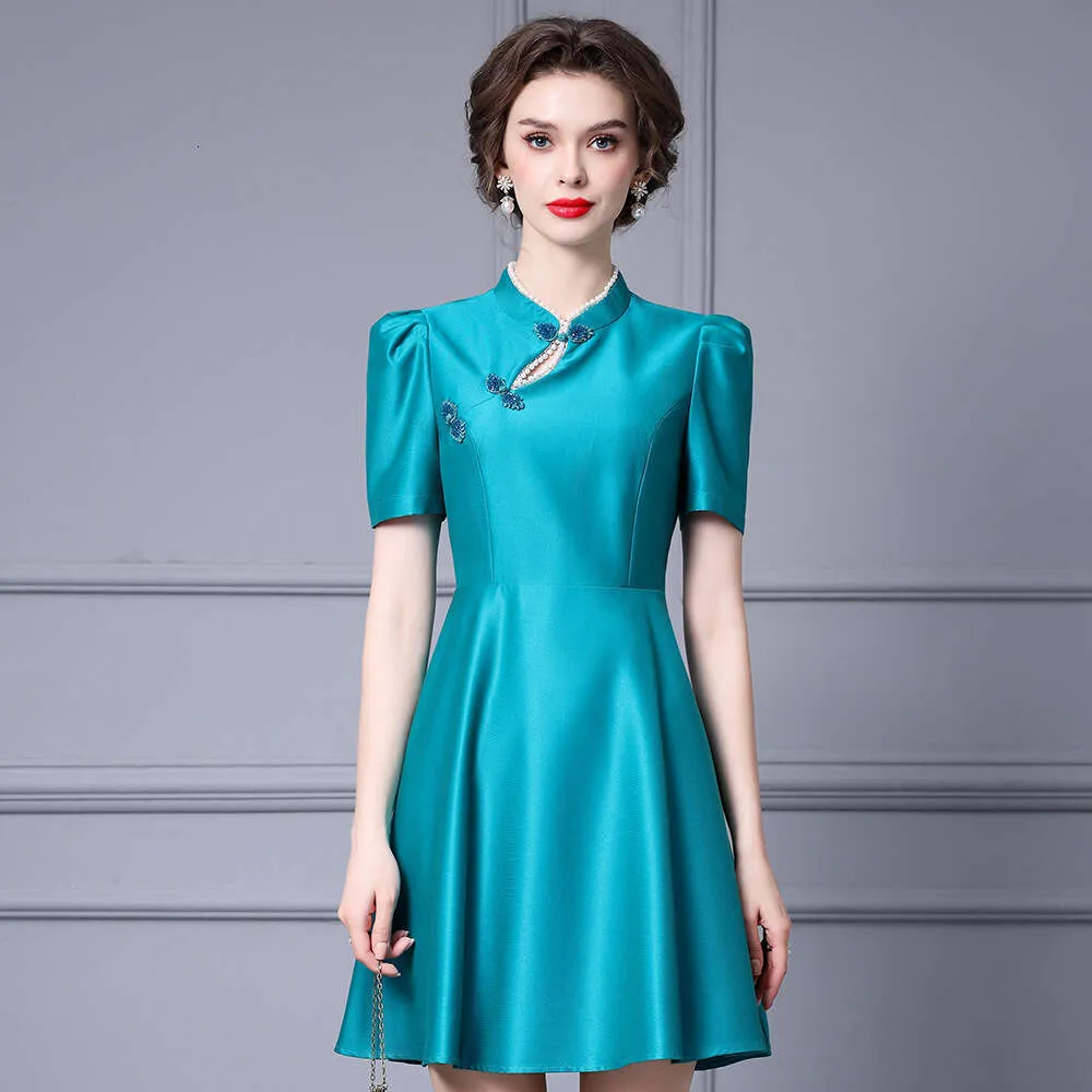 white christmas dresses Slim Jacquard Cheongsam Dress Midi Side Slit Mandarin Collar main image 0