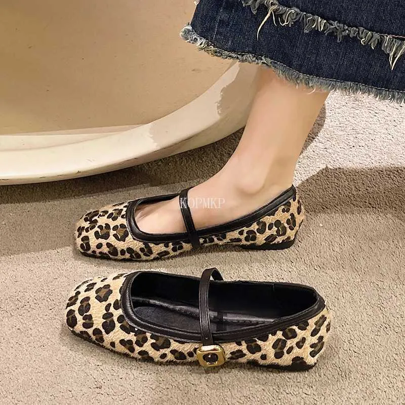 Bulk Leopard Velvet Mary Jane Ballet Flats Womens Shoes Leopard Print Comfortable Soft Round Toe Flat Shoes X241014 From Prestin 19.43 DHgate.Com