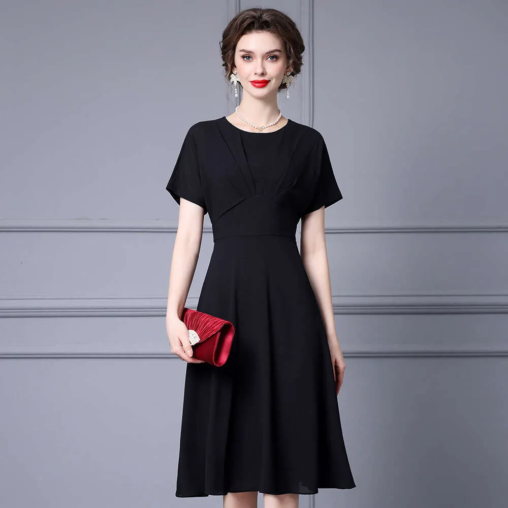 green emerald velvet dress Casual Outfits Elegant Long Dress With Square Neck Lantern Sleeves For Maxi  Women Maxi Dresses at Amazon Women's Clothing store