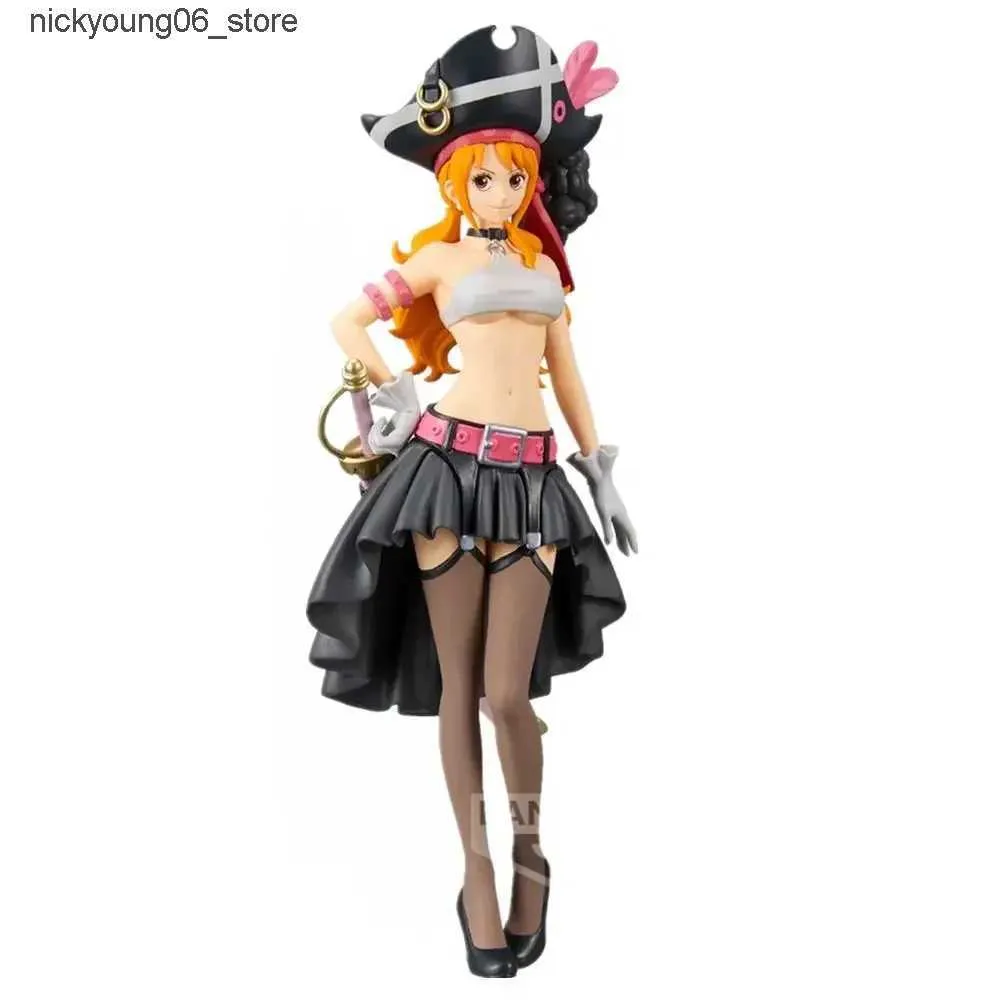 One Piece Red DXF Uta Anime Figure Set Luffy, Nami, Robin