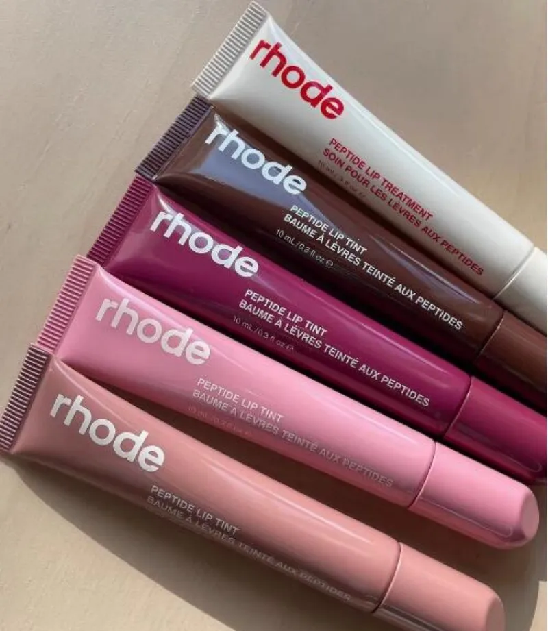 Moisturizing Inglot Lip Gloss Set Options: Cinnamon Roll