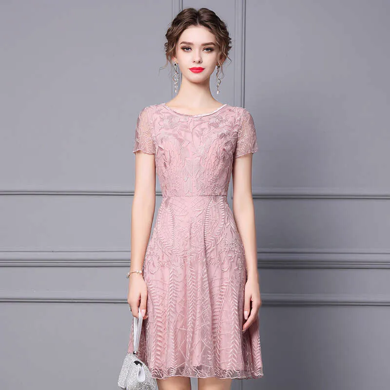 2024 New Gentle Style pink Pear Shaped Figure A-line Skirt pink lace dress - Embroidered Slim Fit Bifurcated Novelty Denim pink lace dress with Round