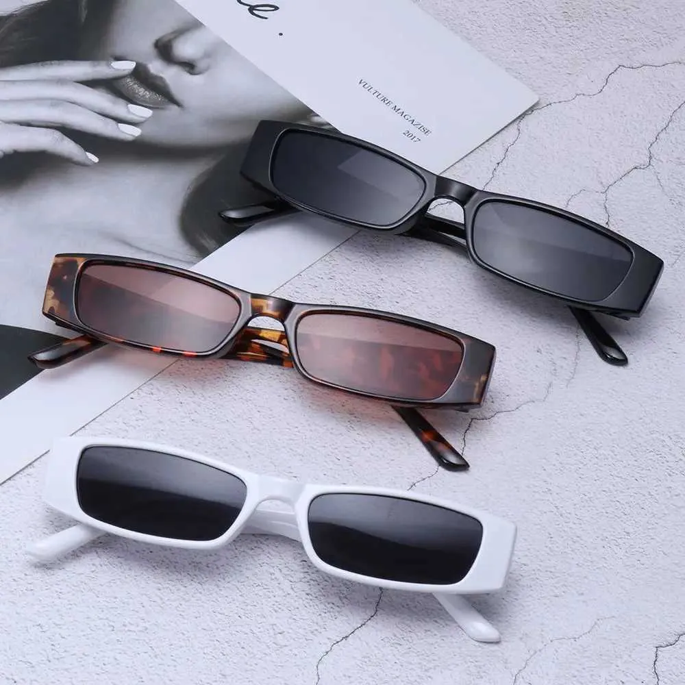 Small Rectangle Sunglasses: Retro Square Narrow Frame, UV400  display picture 1