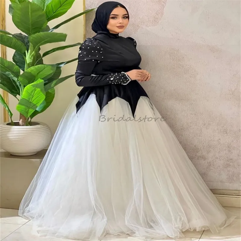 dinner dress black and white for muslimah Vintage Moroccan muslim evening gowns with Beaded Long Sleeves and A-Line Silhouette