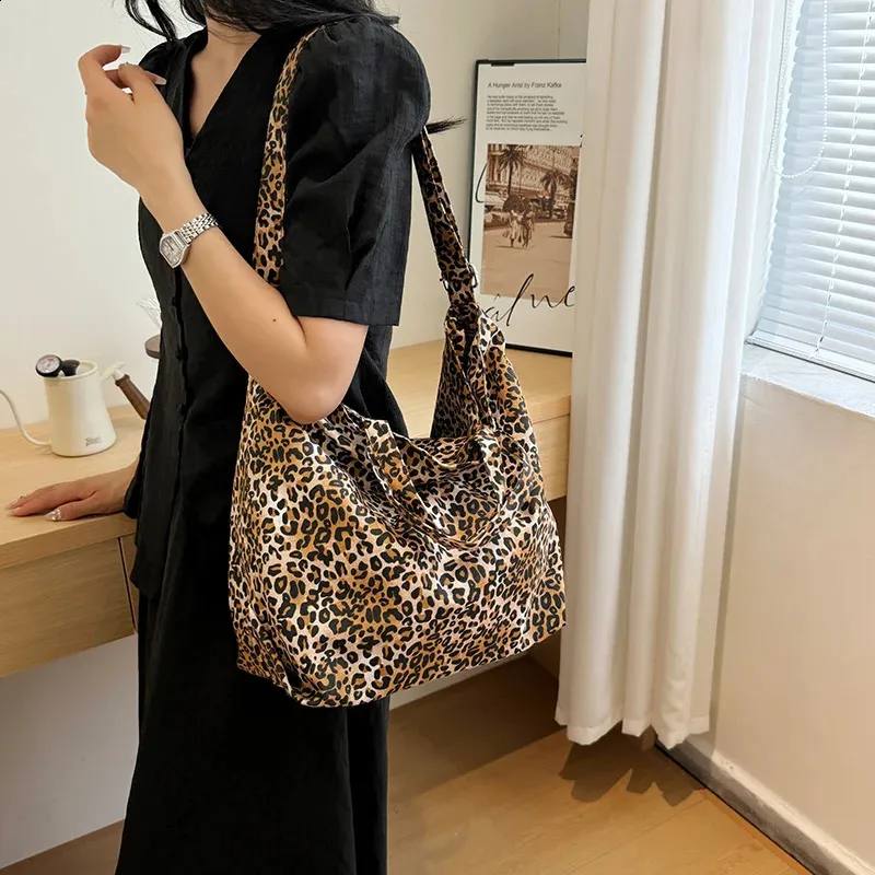 3 Large canvas Leopard Y2K Korean fashion mini casual tote bag with ...