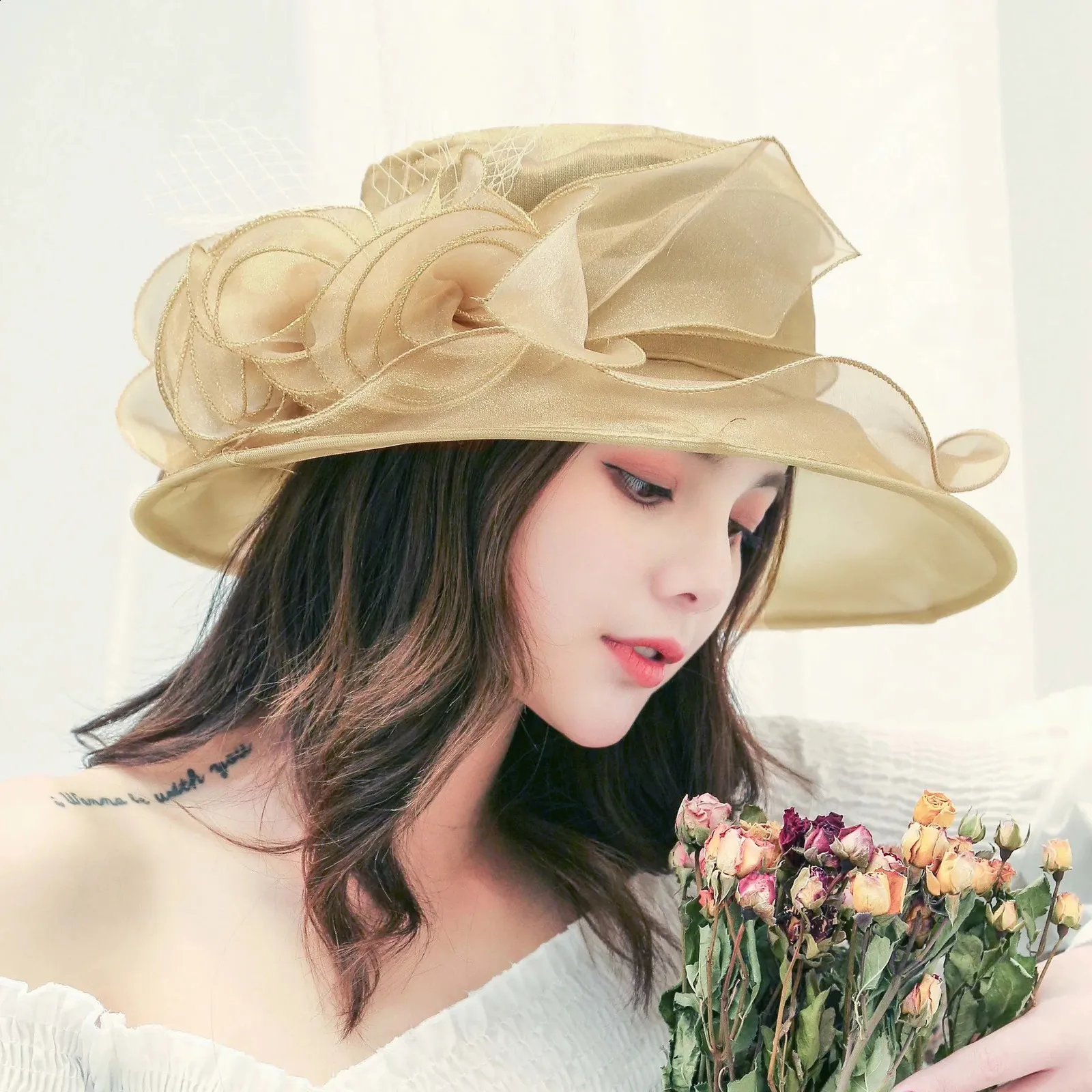 Elegant Organza Bow Lady c hat with Wide Brim for