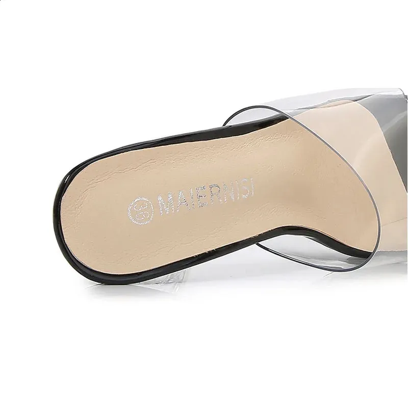 Fashion Silver Crystal Pvc Transparent Platform Sandals For Women_voghion.com