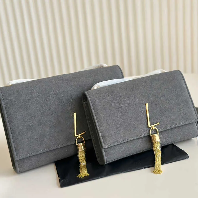 Brown en daim bourse: Sac de messager carré de luxe, Sac à bandoulière à  corps croisé à chaîne brune pour femmes