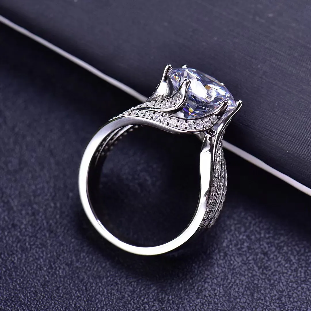 Solitaire Women's Classic Six-claw Cluster Wedding Luxury 10mm Diamond White Crystal Zircon Platinum Ring_voghion.com