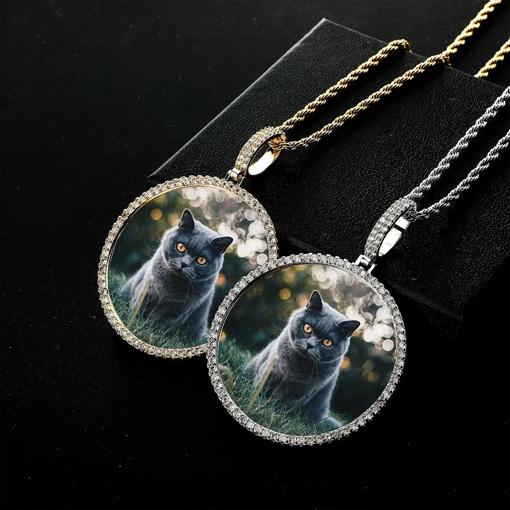 TOPGRILLZ Custom Po NFT gold necklace design for