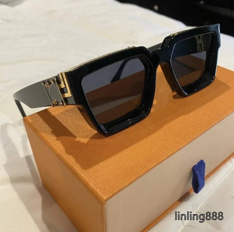 Designer Square Gold Sunglasses | Shiny Plated Full-Frame Vintage Eyewear