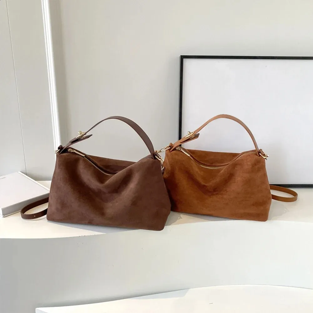 バッグ detachable design suede hand bag KI493_404_3