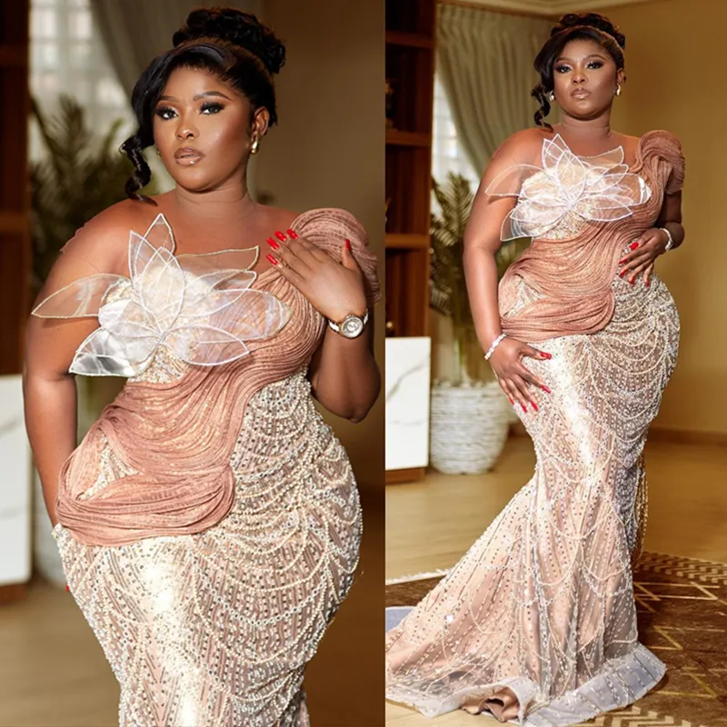 Appliqued Bodice Mermaid Dress With Slit Brown Plus Size main image 1