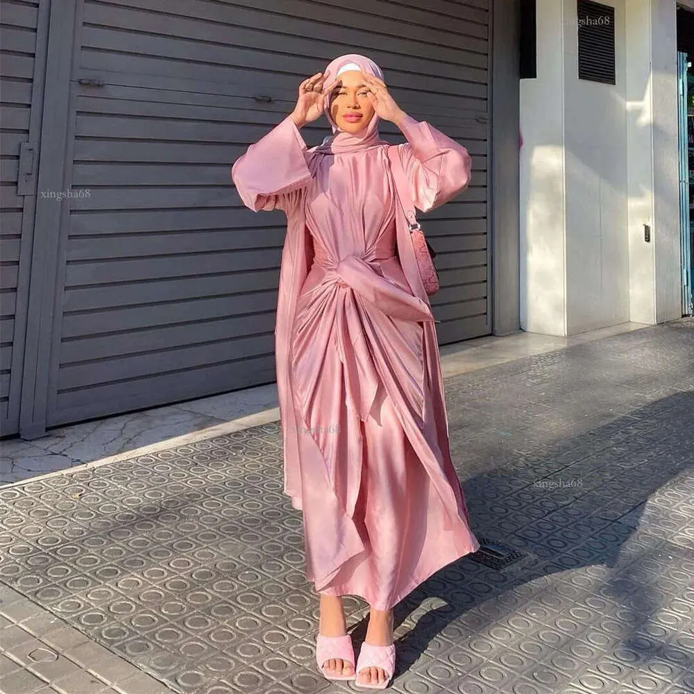 スーツとイスラム 服のセット イスラム男性用ベスト パンツセット 