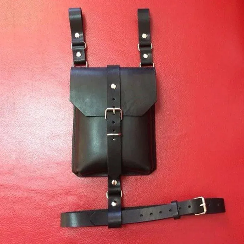 garter belt bag Selbstbefriedigung: 14 Mythen über Solo-Sex – und die Wahrheit main image 0